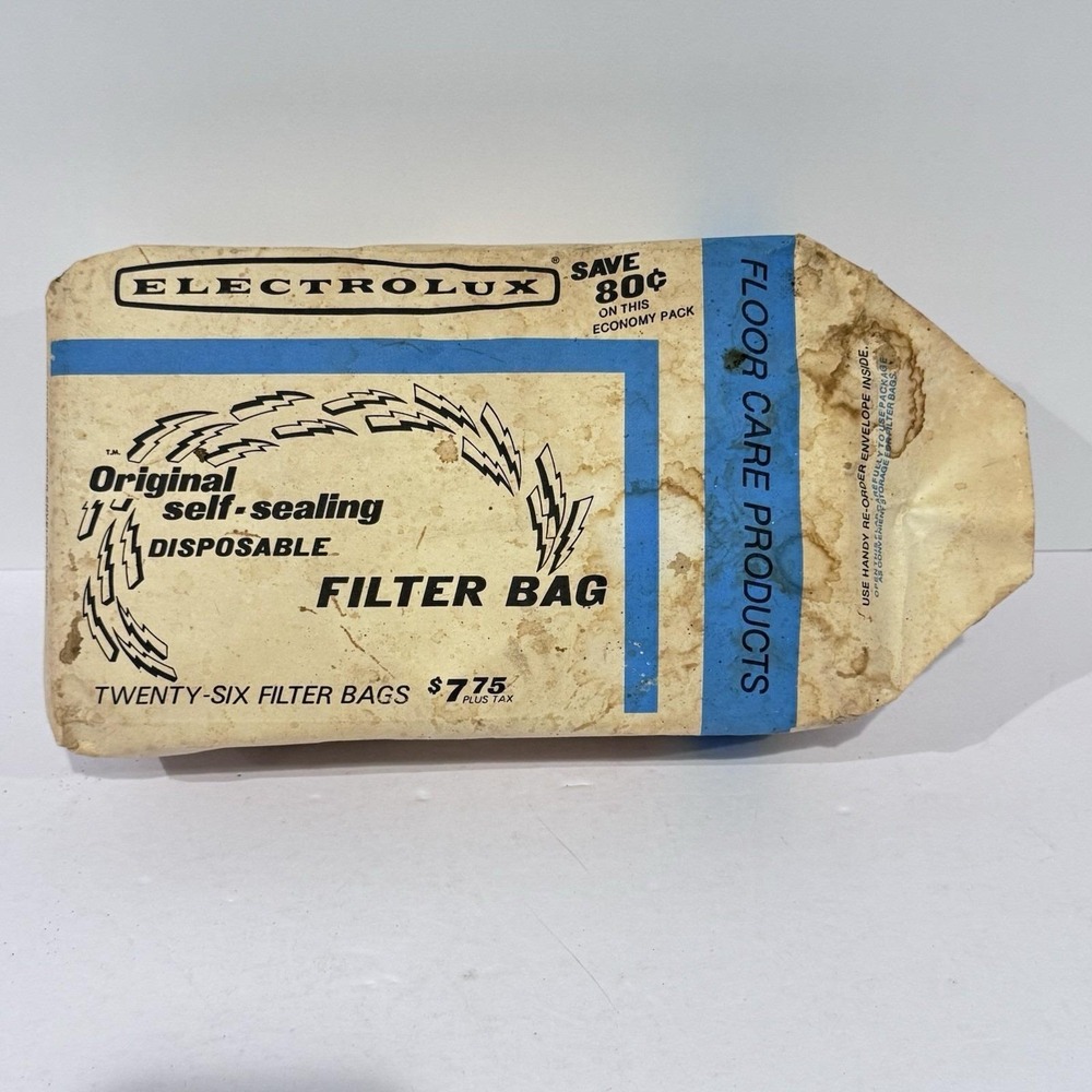 Electrolux 26 ct Original Self Sealing Disposable Vacuum Filter Bag Open Package